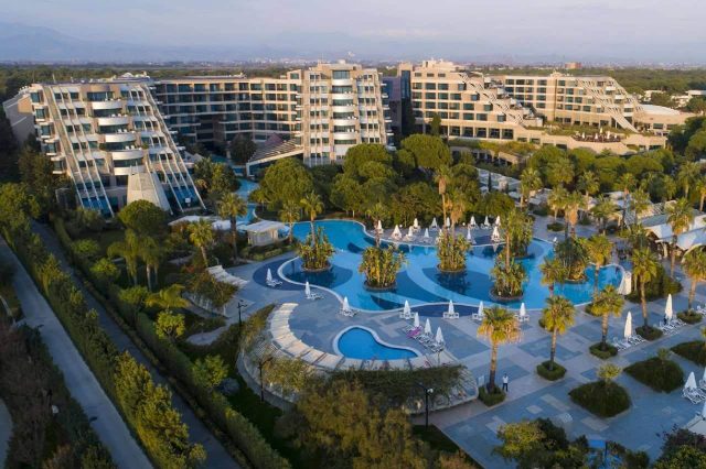Susesi_Luxury_Resort_outdoor-area